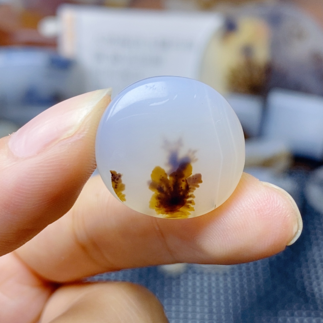 玛瑙/玉髓未镶嵌珠宝奇石