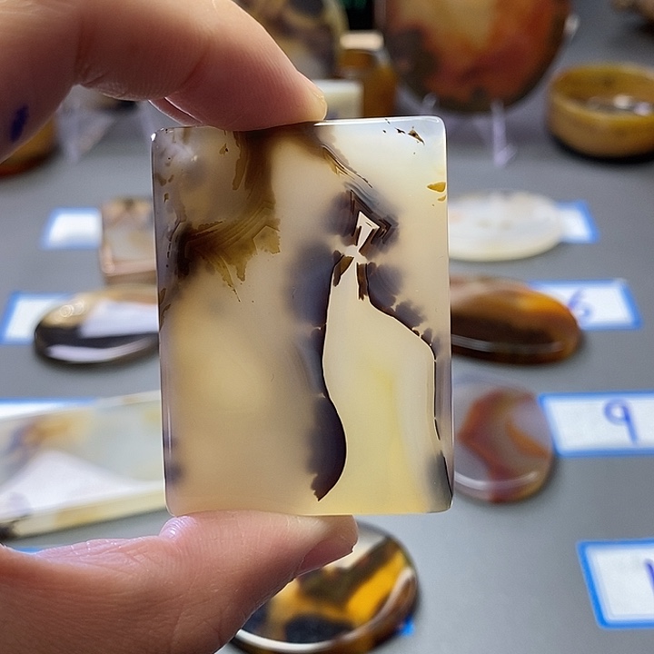 玛瑙/玉髓未镶嵌珠宝半成品97