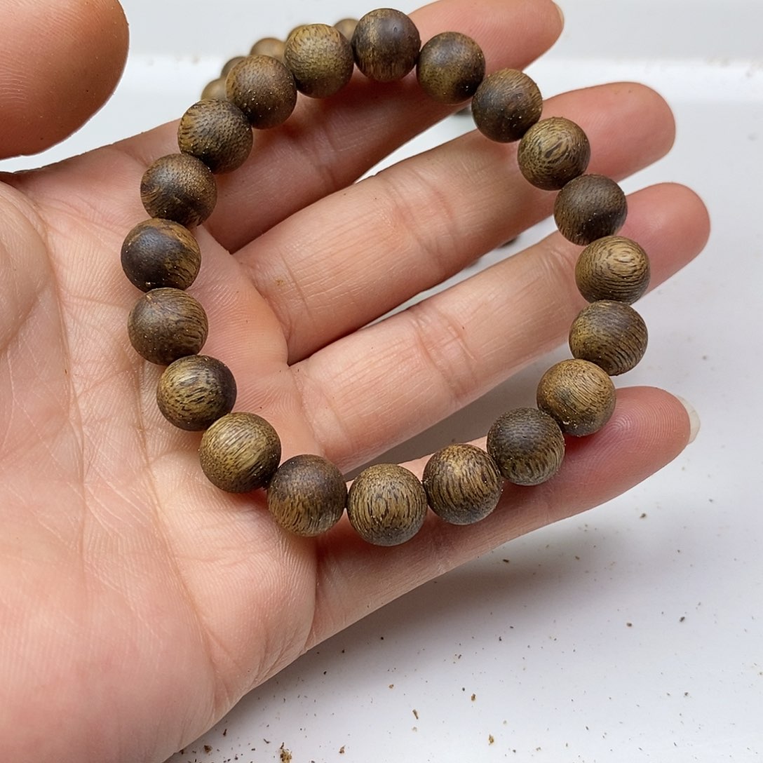 沉香手串绿棋楠规格1.0-7