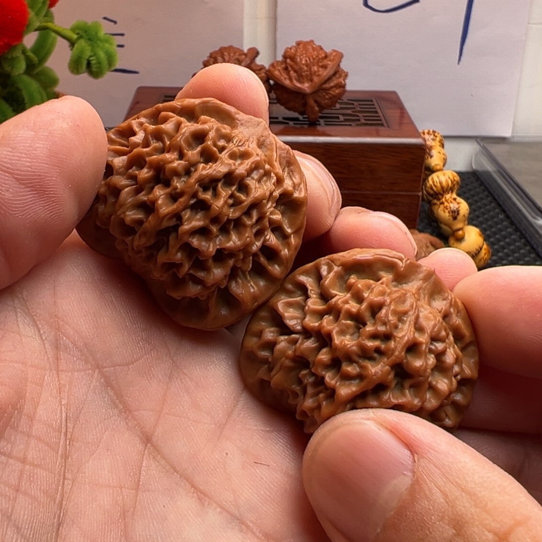 文玩核桃把件去****恼秦闷