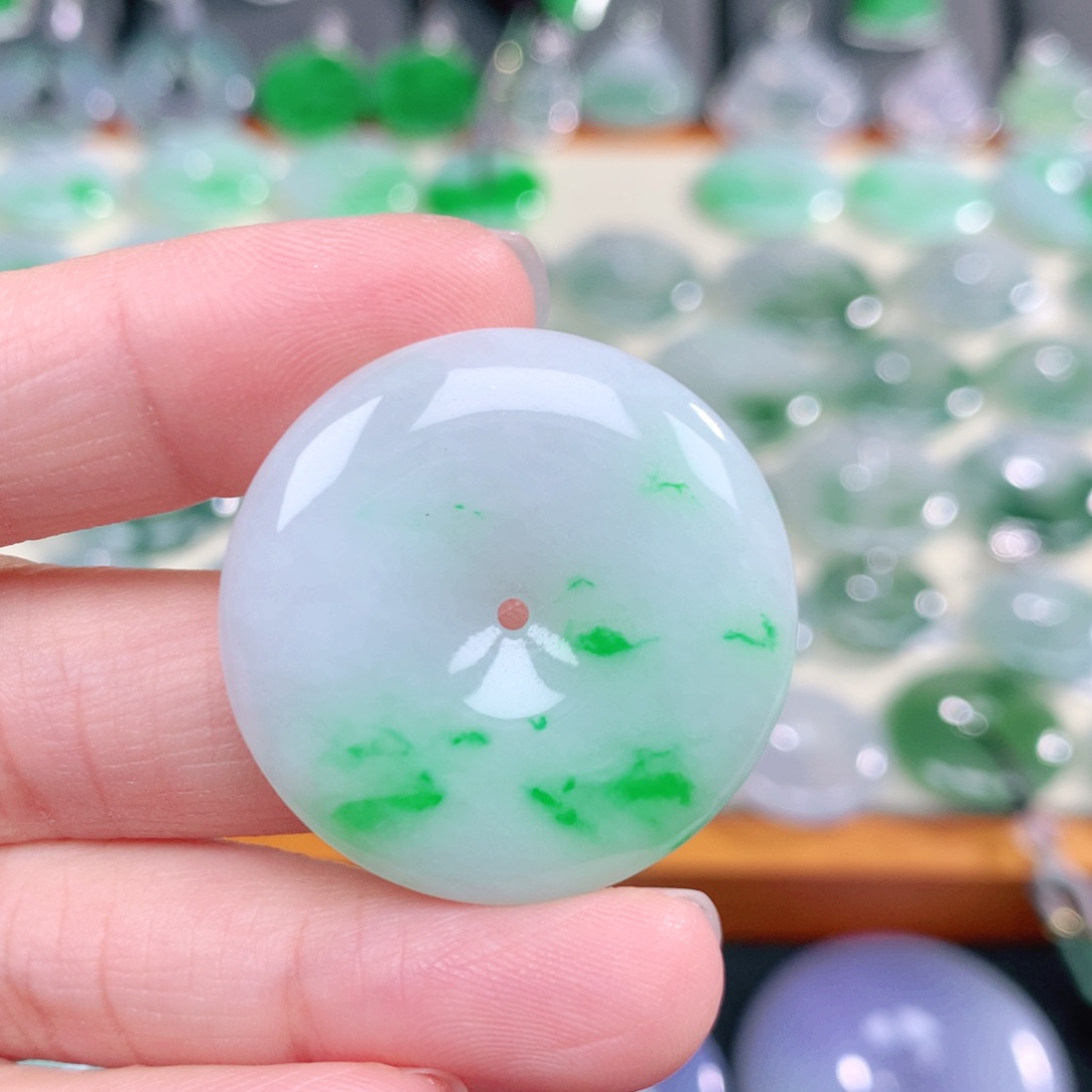 颈饰未镶嵌翡翠天然缅甸翡翠a货32.2-5.5