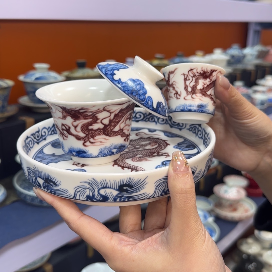 款式高温天气和风雨的季节