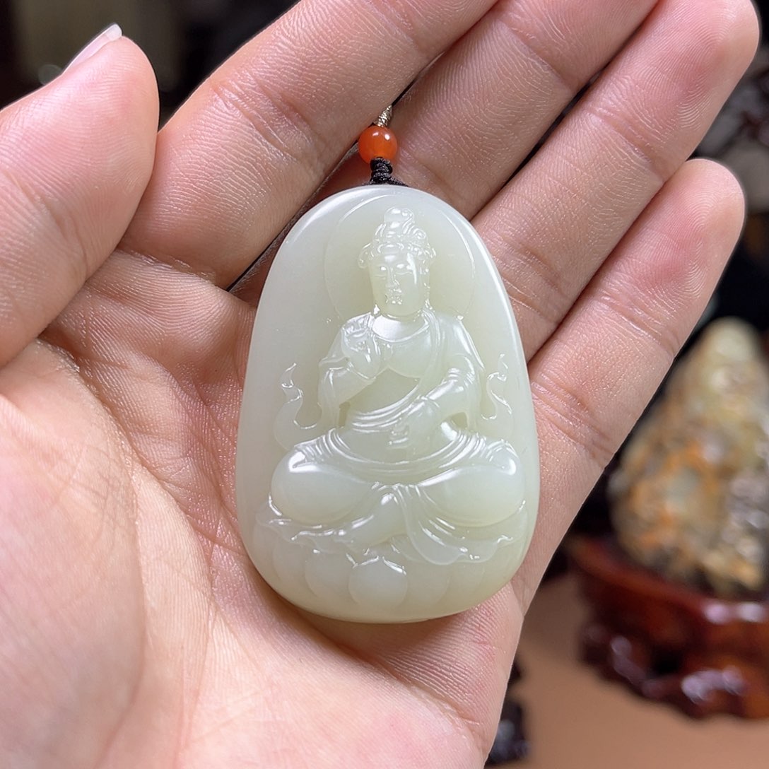 和田玉颈饰未镶嵌