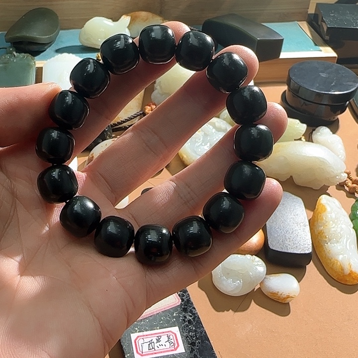 和田玉（糖玉）车挂未镶嵌洋*，