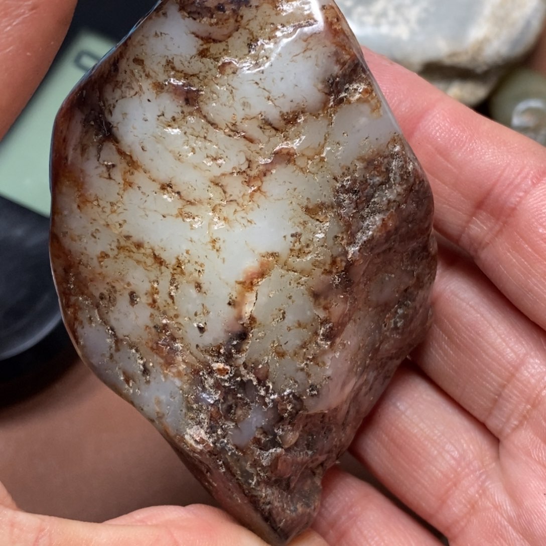 和田玉挂件足铂镶嵌