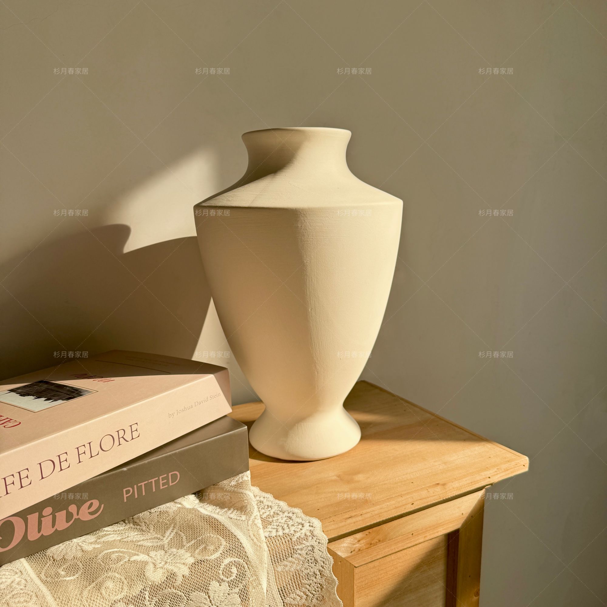 轻奢风高品质陶瓷瓶复古风法式欧式家居摆件花瓶花器插花容器饰品