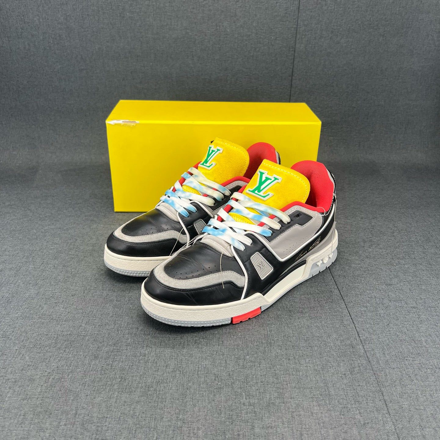 95新 LouisVuitton/路易威登 码数41.5lv trainer 黄红秀款 