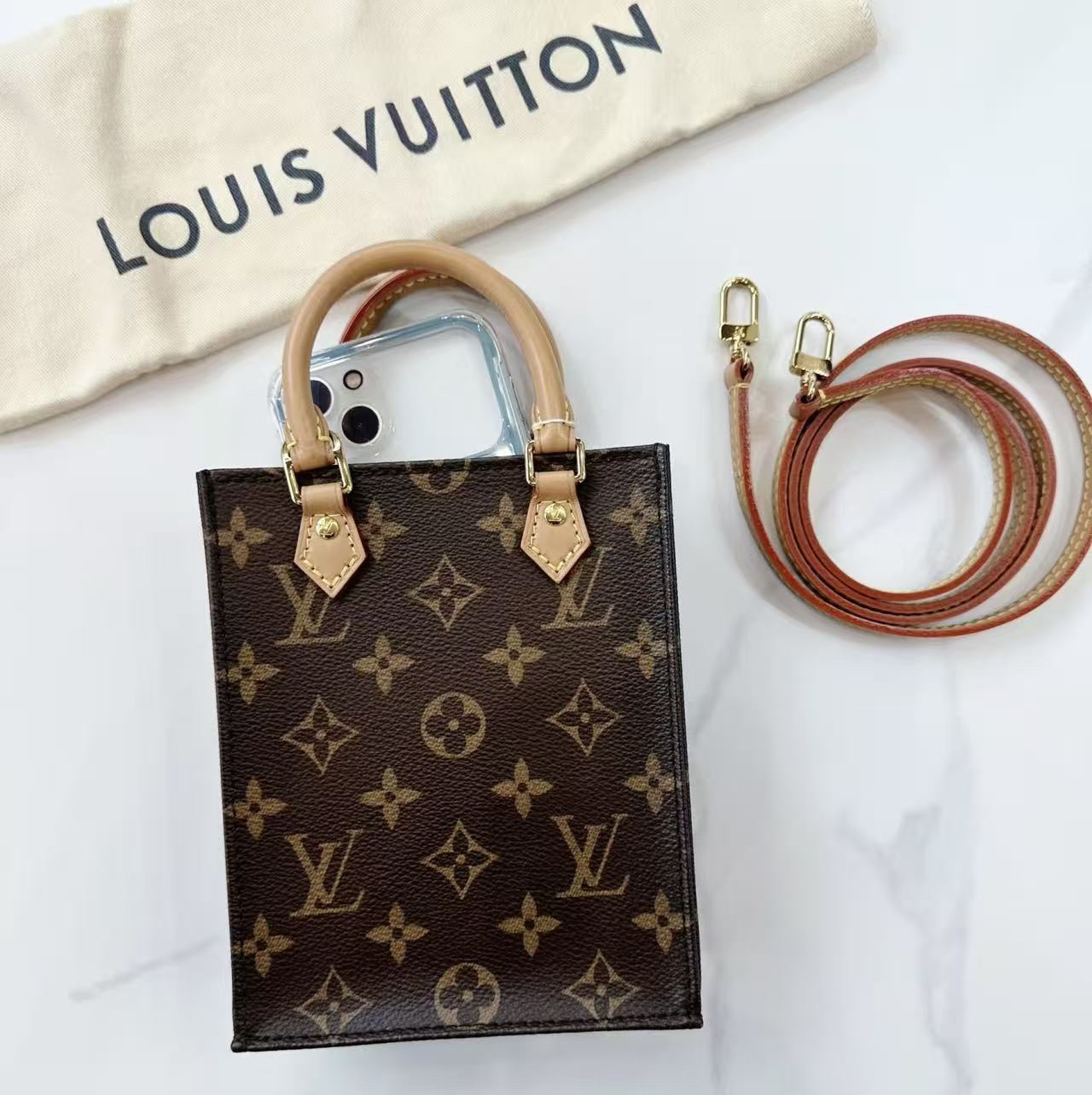 95新 LouisVuitton/路易威登 LV老花琴谱斜挎包/3507
