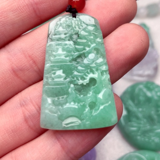 翡翠吊坠(不含链)未镶嵌