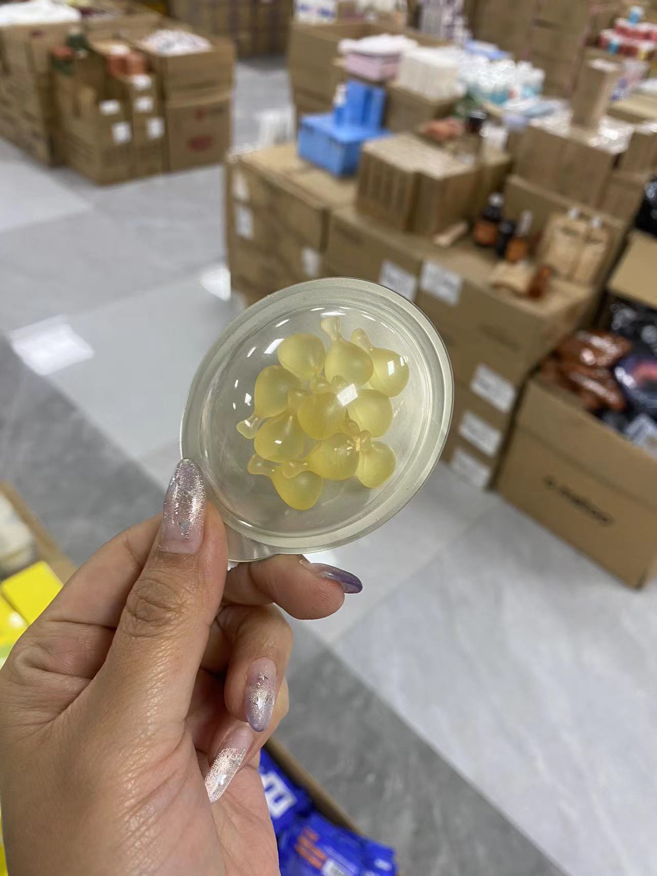 提亮淡点精华油.