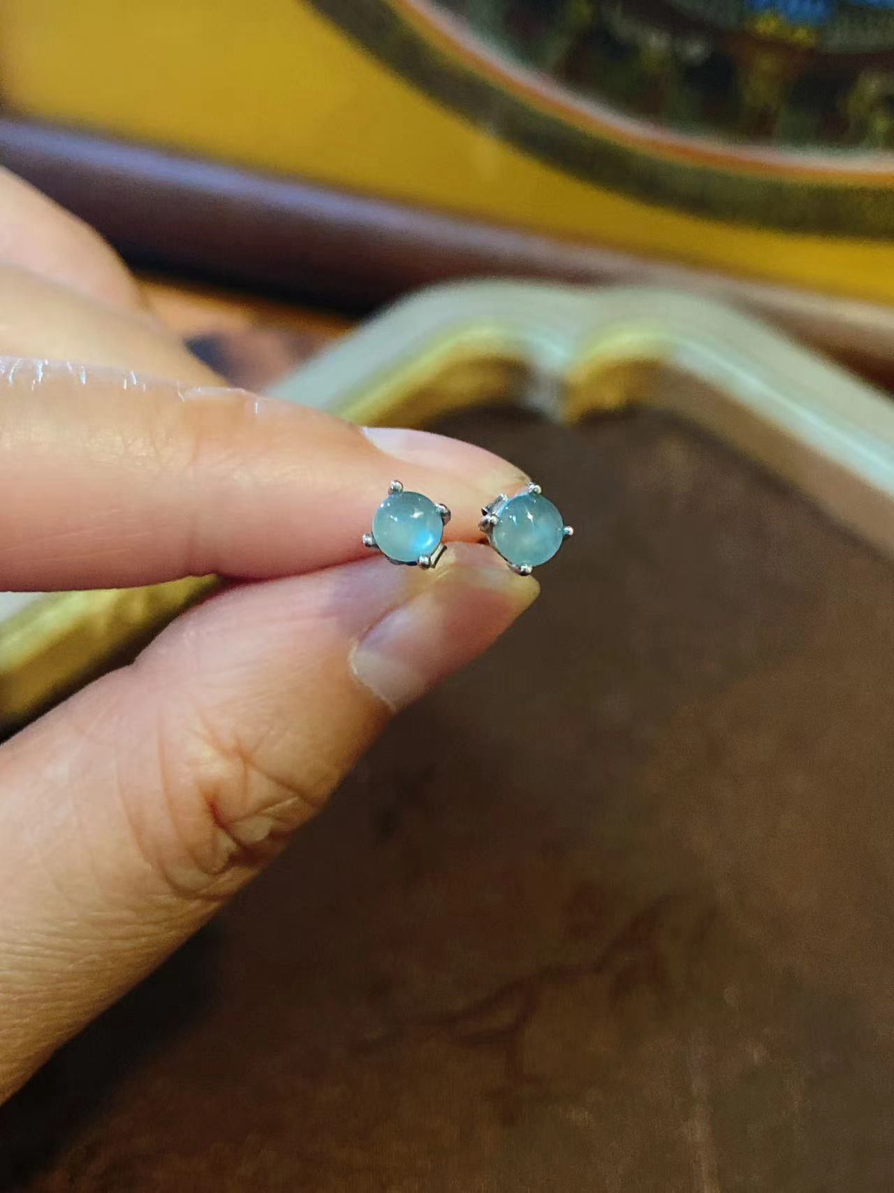 c81 蓝翡耳钉福福款发一对