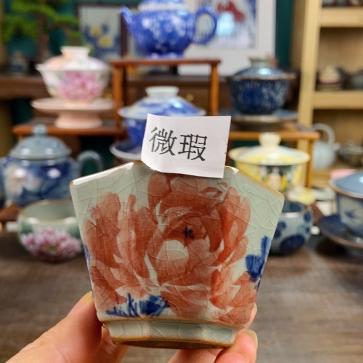 瓷片手工制作工艺精湛等特点为