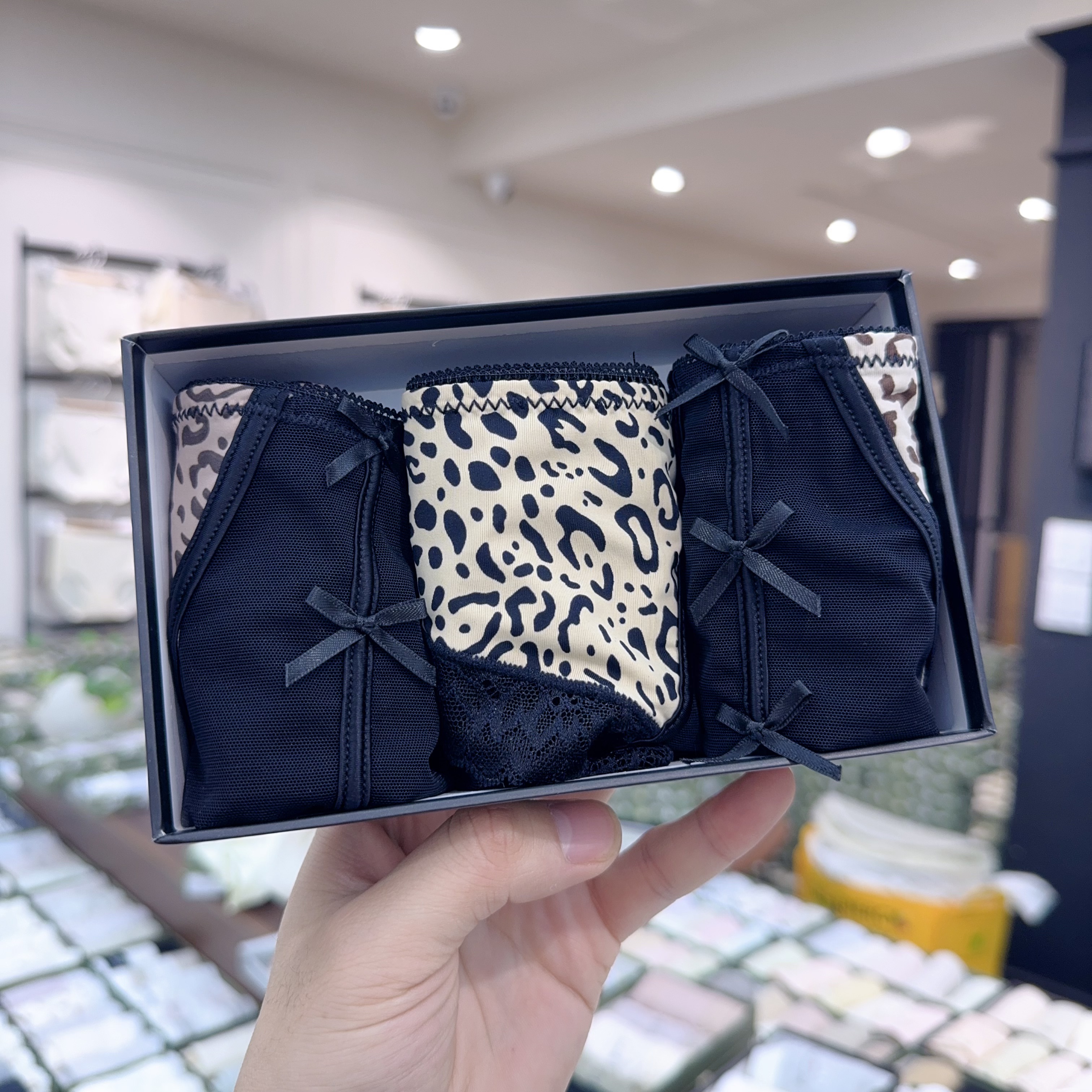 【3条装】低腰豹性感高级定制版纹三角女士内裤 85-132斤