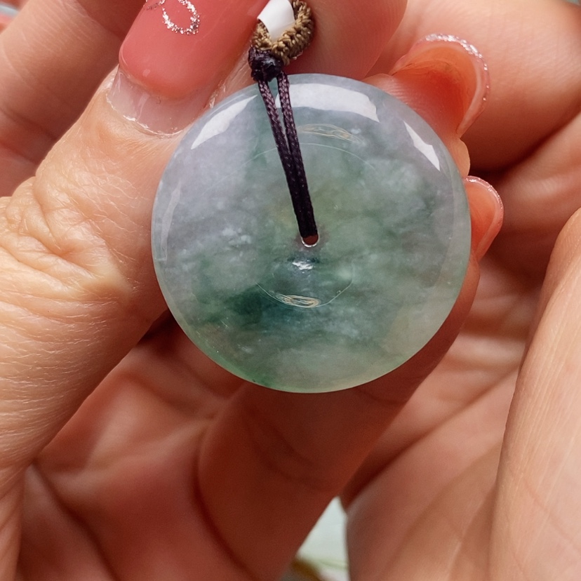 【闪购商品】翡翠颈饰未镶嵌天然翡翠A货平安扣