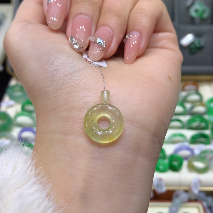 【闪购商品】翡翠戒指未镶嵌高冰黄甜甜圈