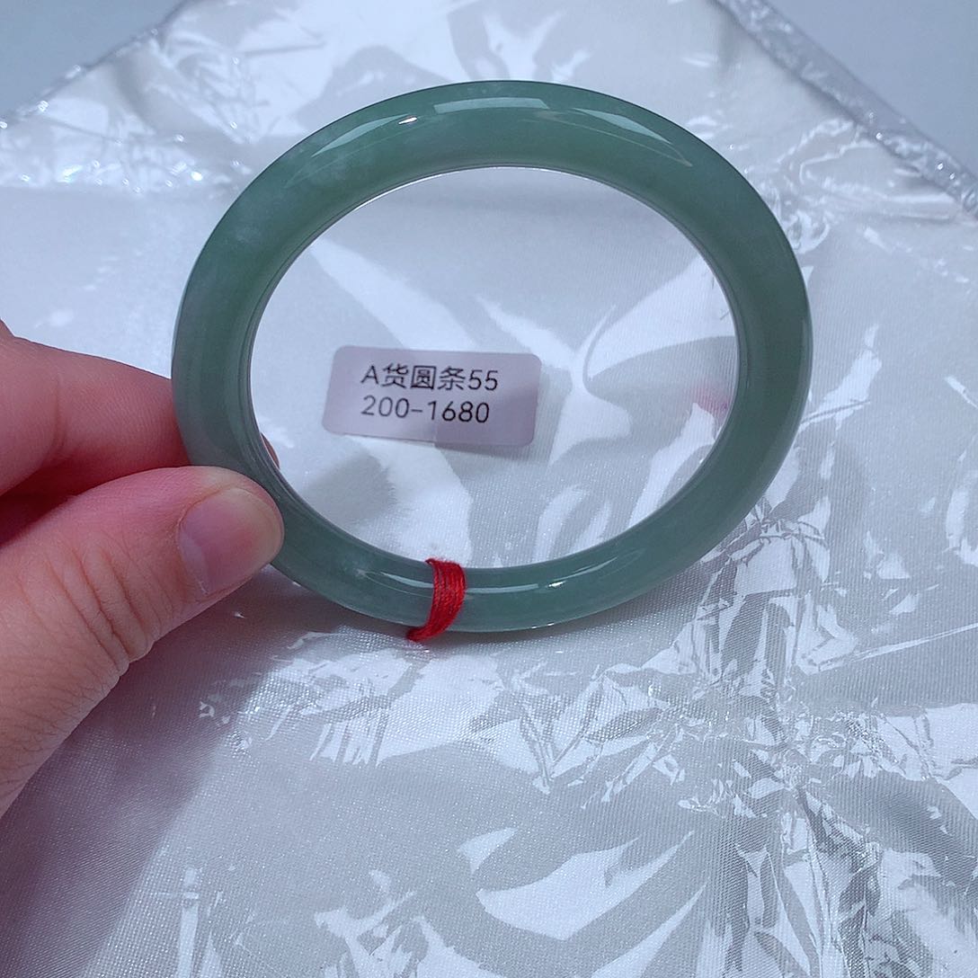 翡翠手镯未镶嵌200号