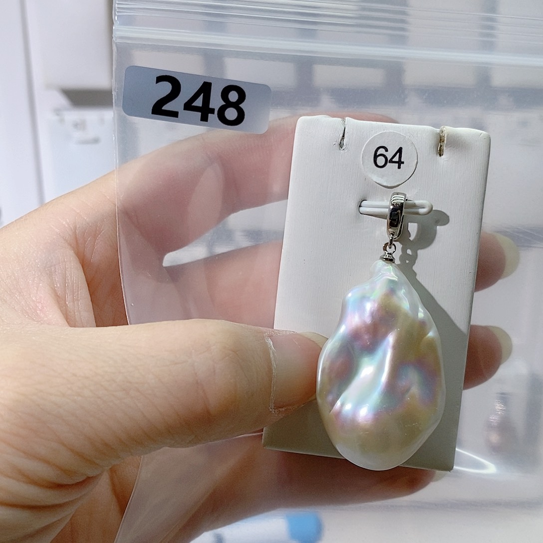 淡水珍珠合金颈饰