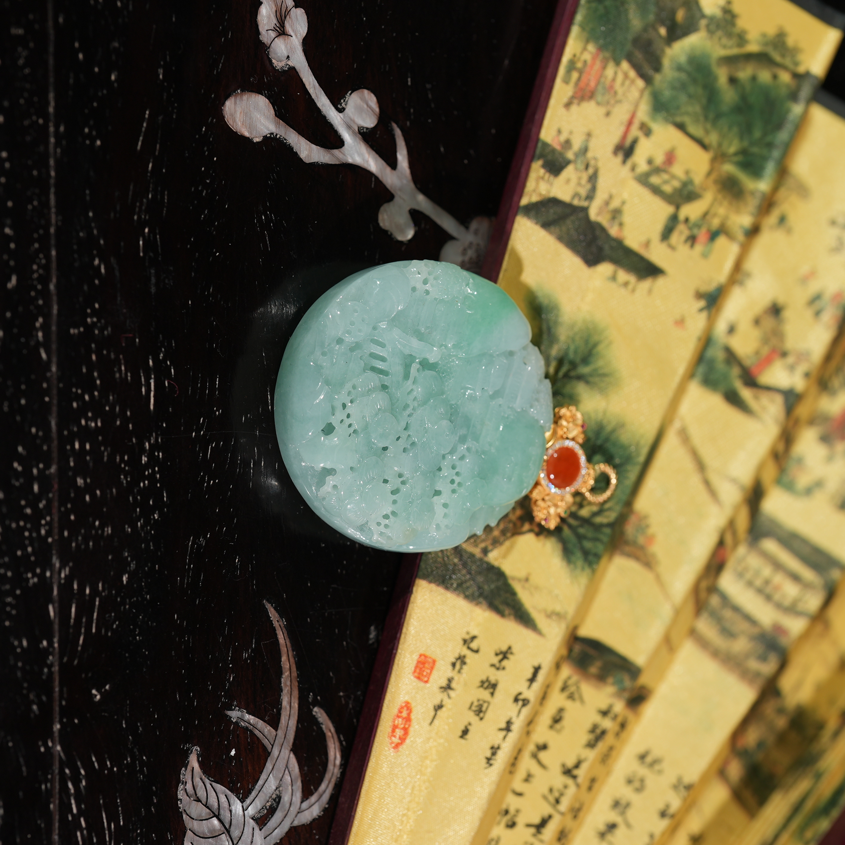 1.23香港王老板-翡翠吊坠3e414