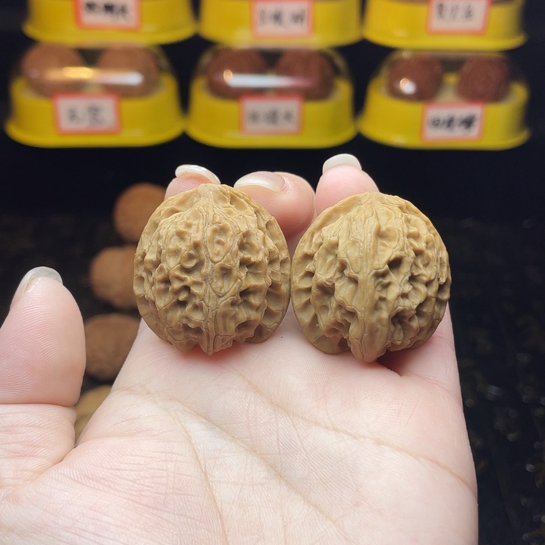 文玩核桃吊坠苹果园31尺