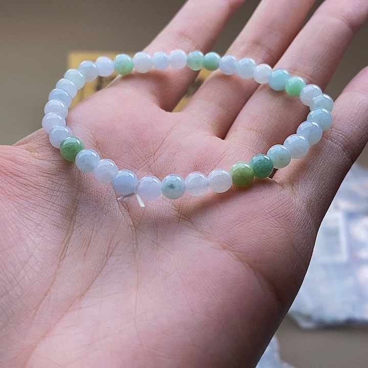 未镶嵌手串翡翠天然
