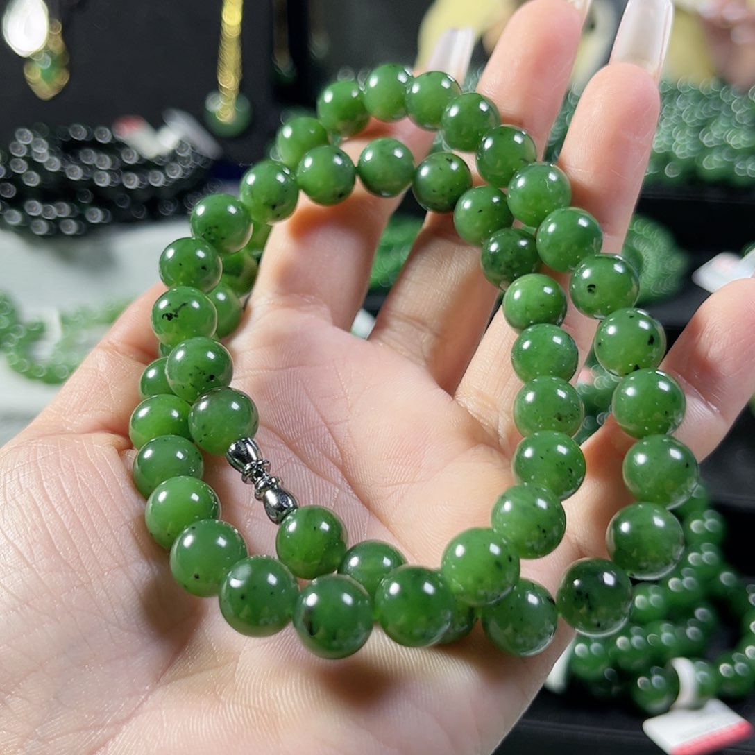 和田玉（碧玉）手链未镶嵌9.5