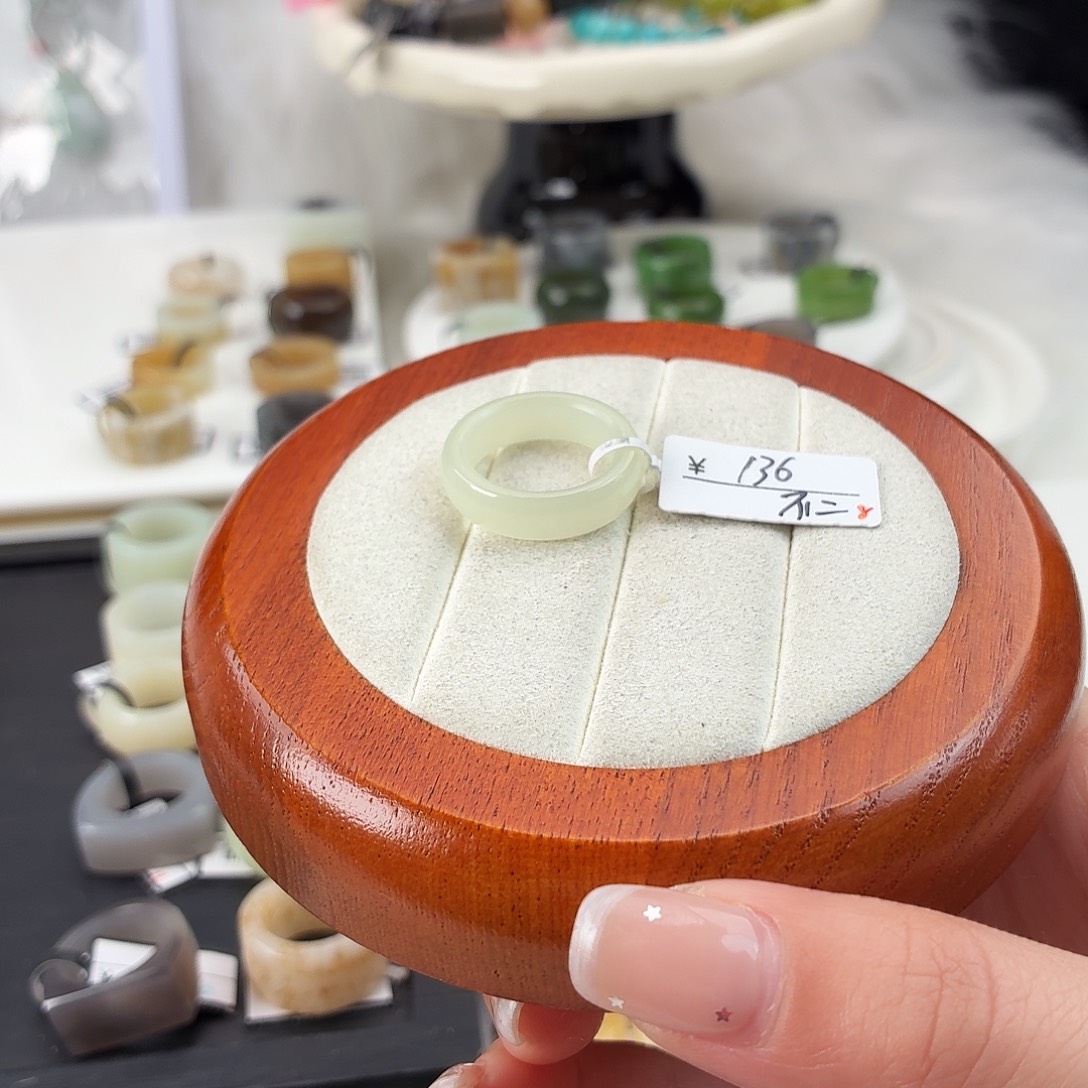 和田玉未镶嵌戒指Q42晴水轮胎内径17.3