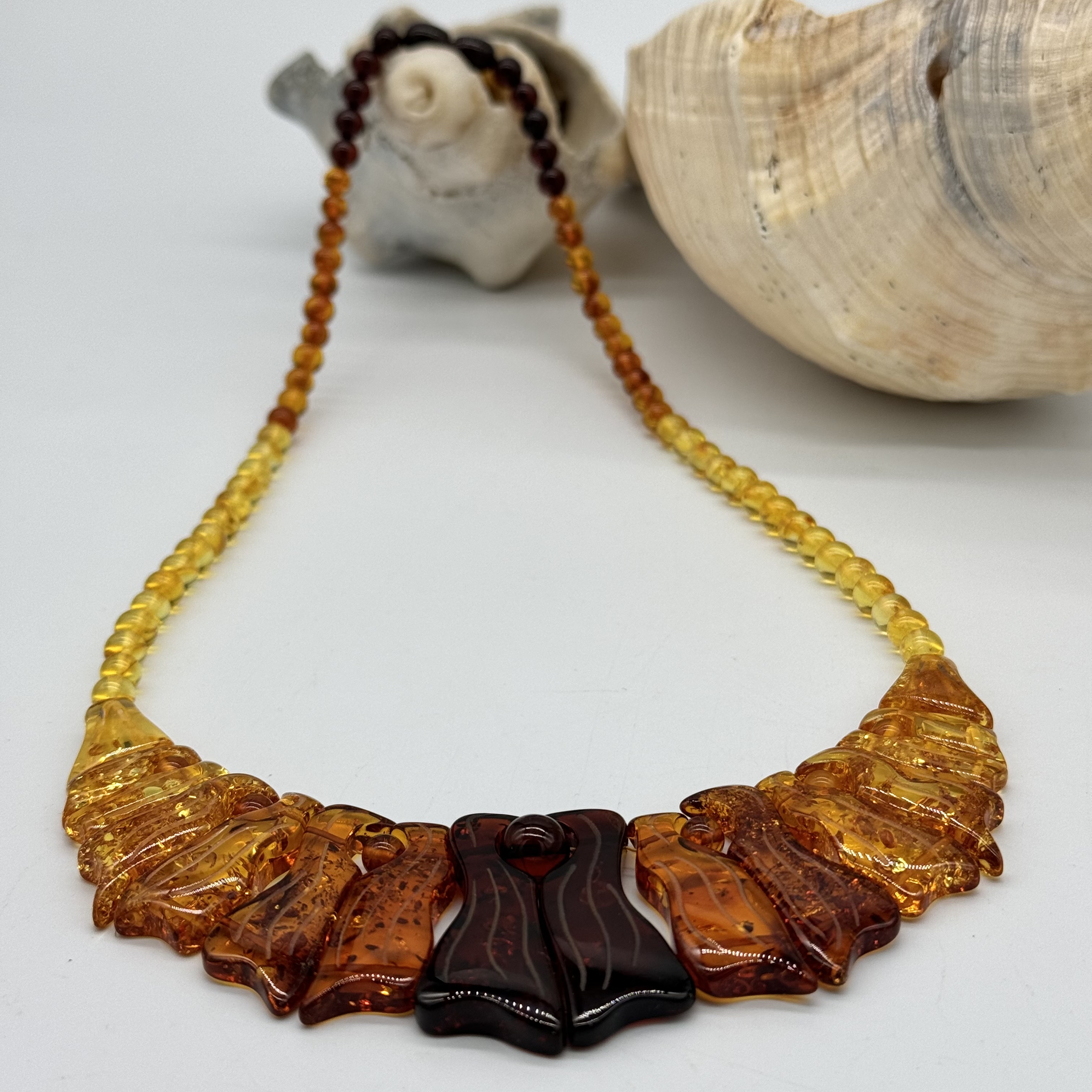 Bak Gvzal Jawayirat乔美首饰项链