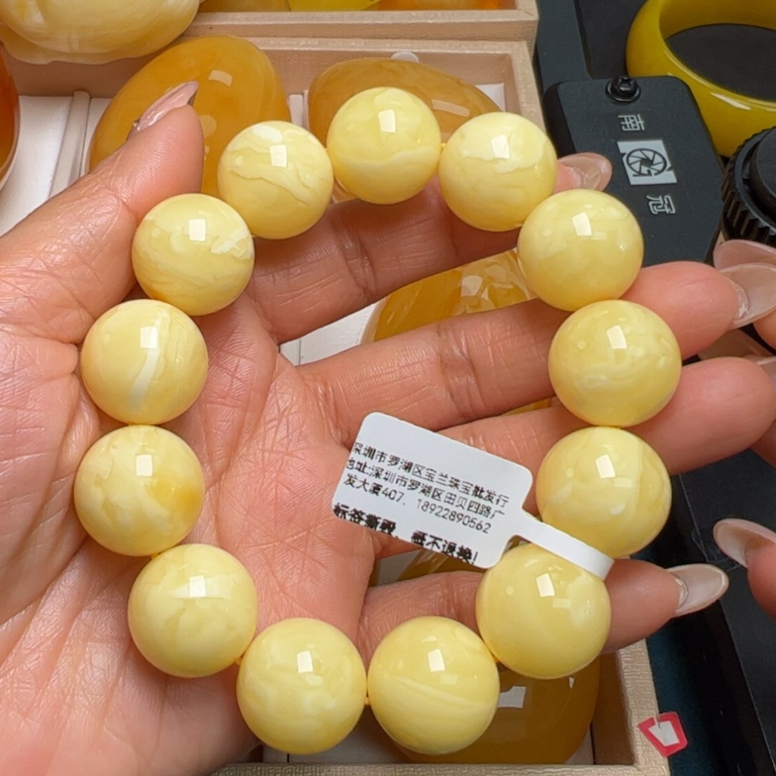 蜜蜡手链未镶嵌无优化无补胶同料焦皮料