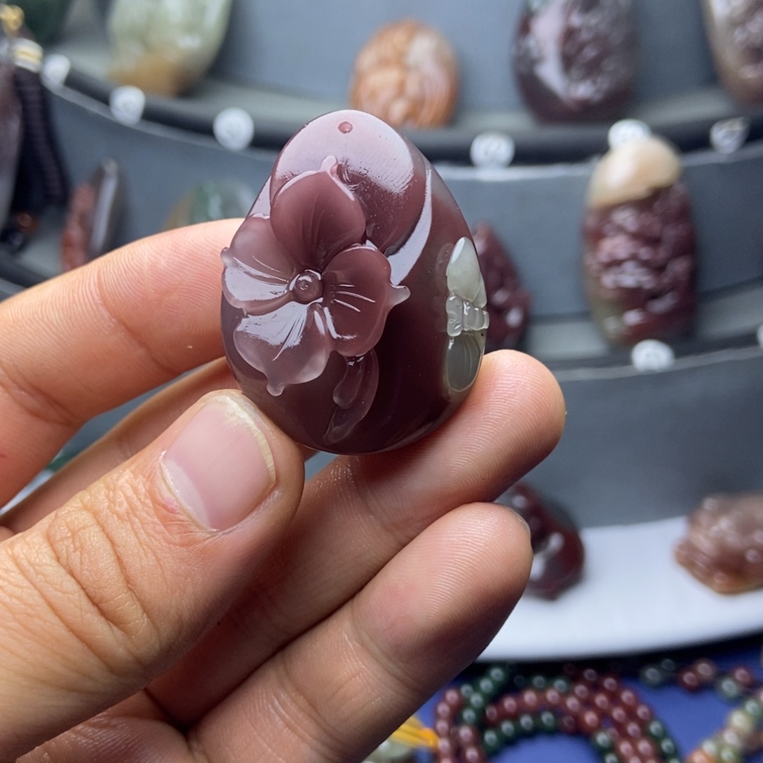 玛瑙/玉髓未镶嵌颈饰