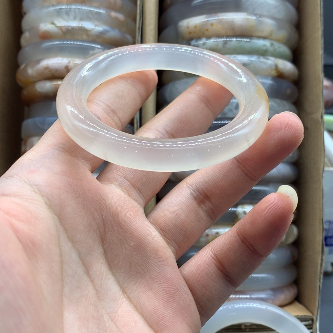 【闪购商品】玛瑙/玉髓手链未镶嵌h*