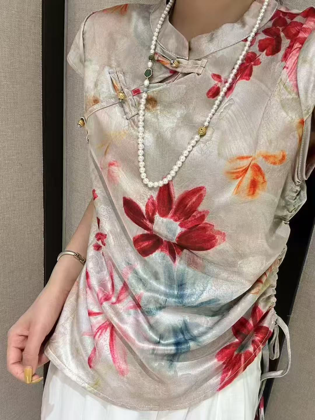 89款美吉国风抽绳小衫