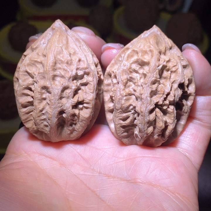 文玩核桃把件东北野生楸子小美3 4