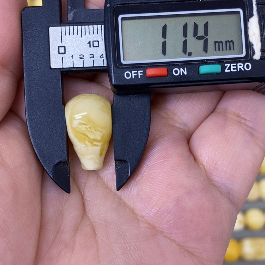 琥珀珠宝奇石未镶嵌泡*