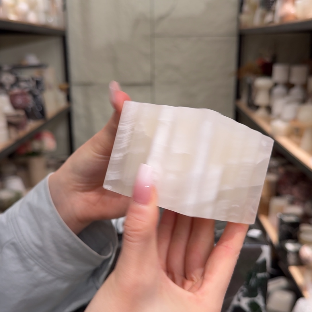 大理石q19。     两