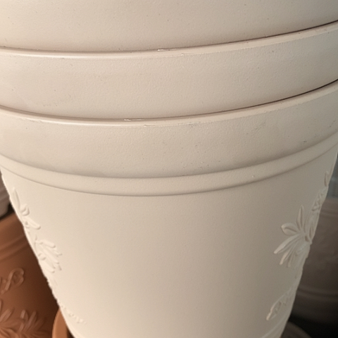 树脂3个中号粉色无托