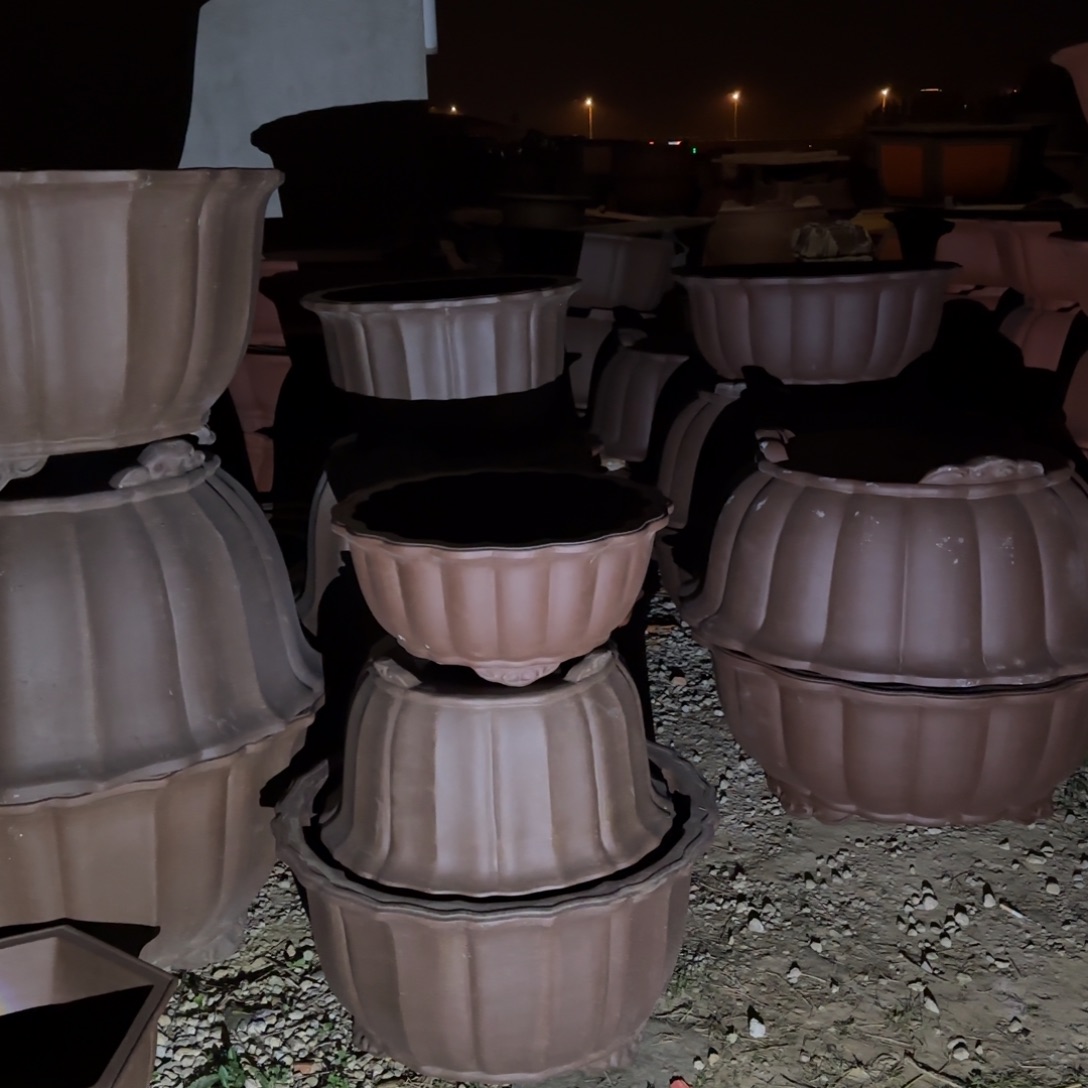 用***5宜兴丁山紫砂花盆55浅莲花60深莲花