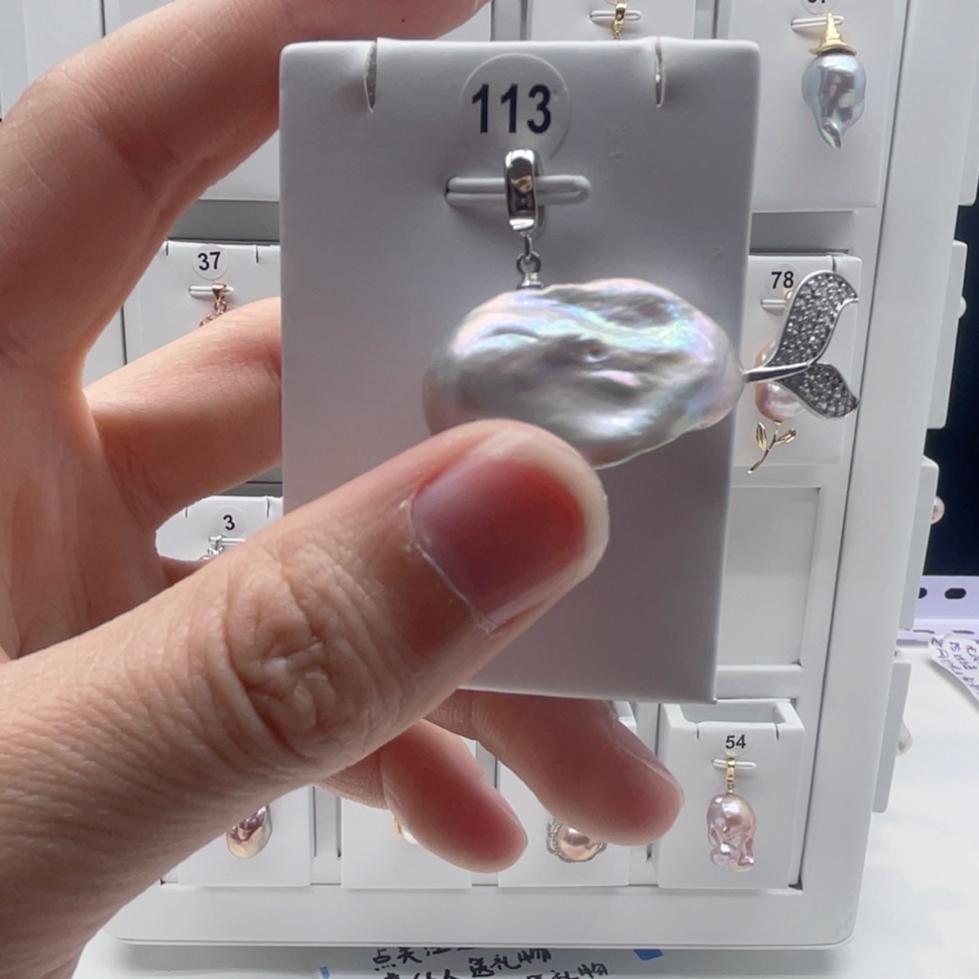 淡水珍珠颈饰合金