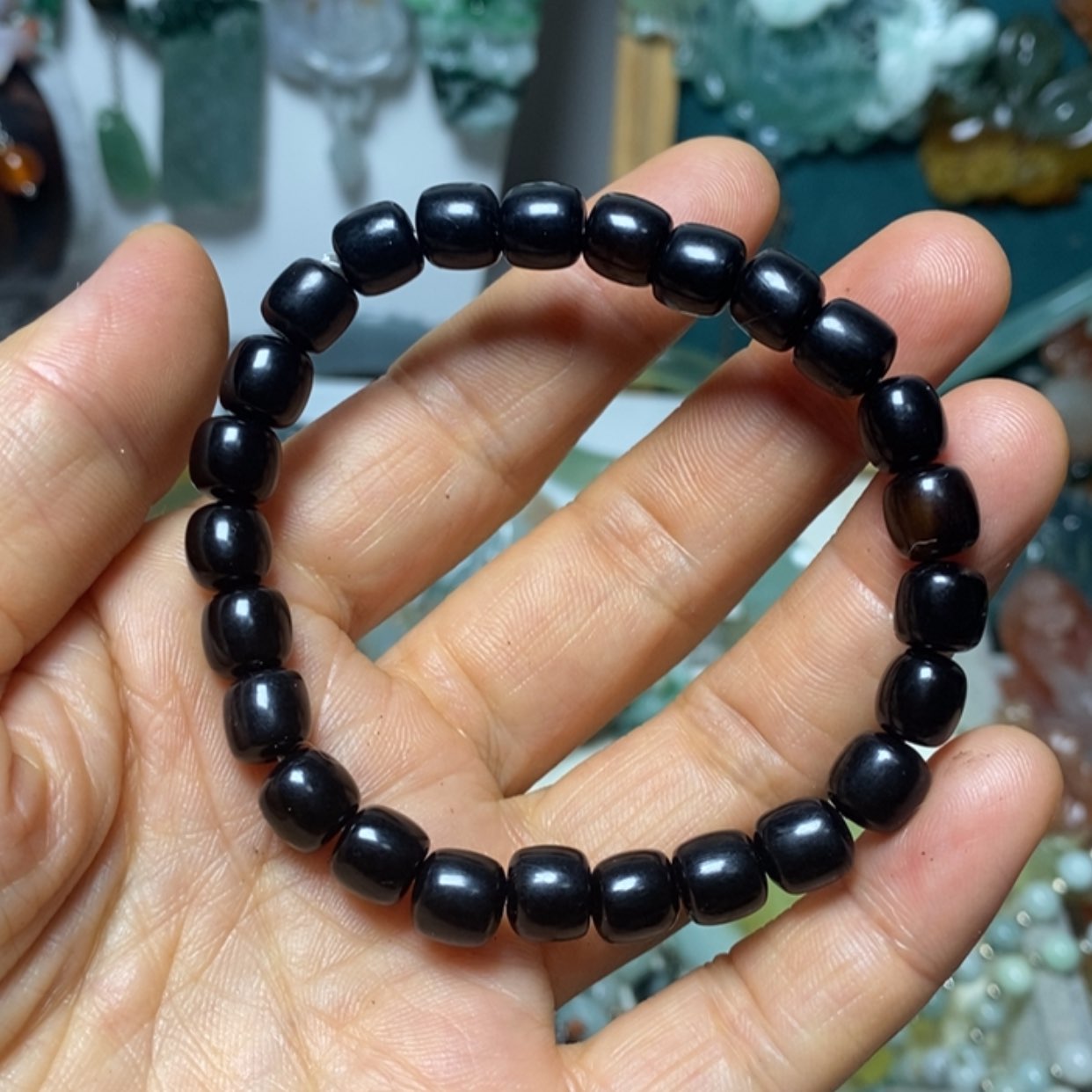 【闪购商品】翡翠吊坠(赠链)未镶嵌