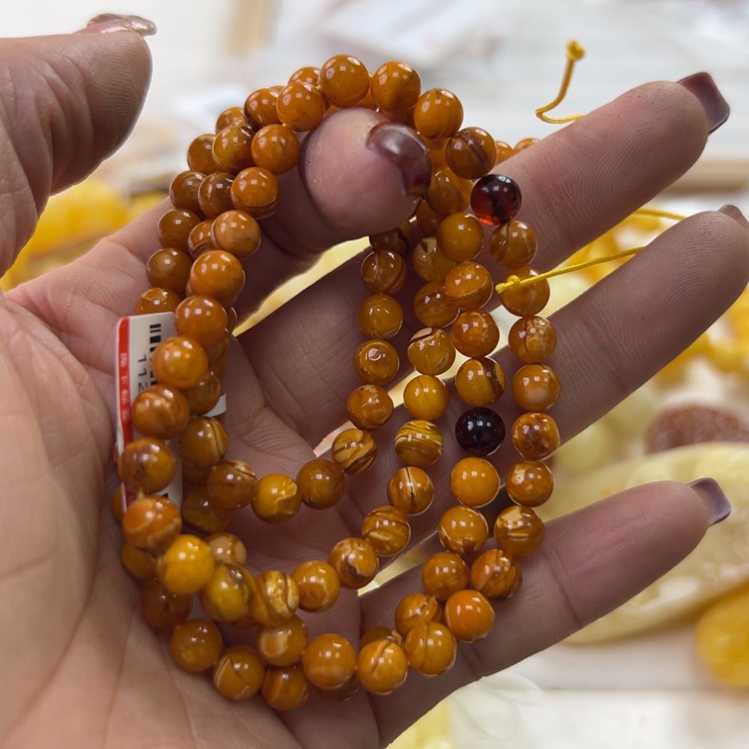 琥珀珠宝奇石未镶嵌