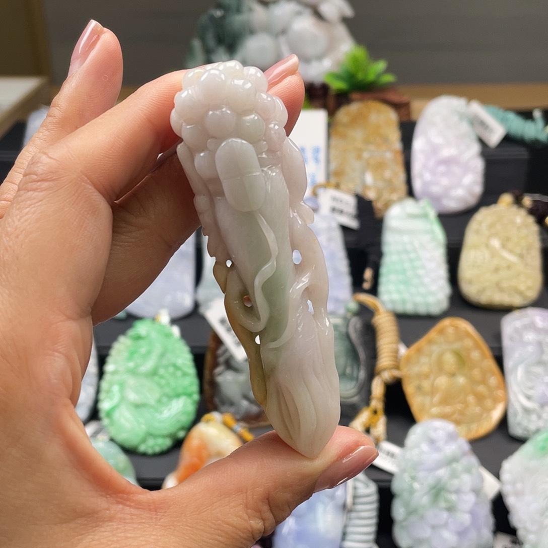 翡翠吊坠(不含链)未镶嵌