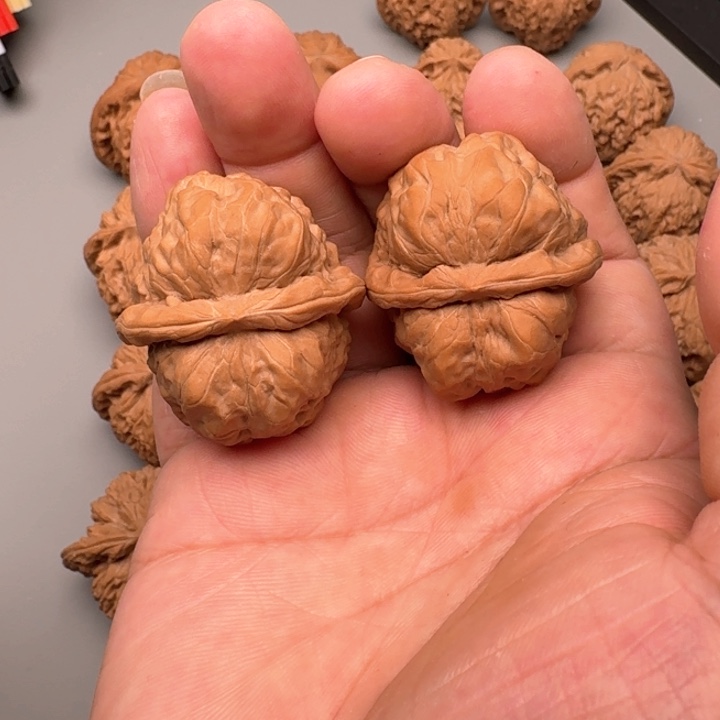 文玩核桃把件顺**水山地蛙37