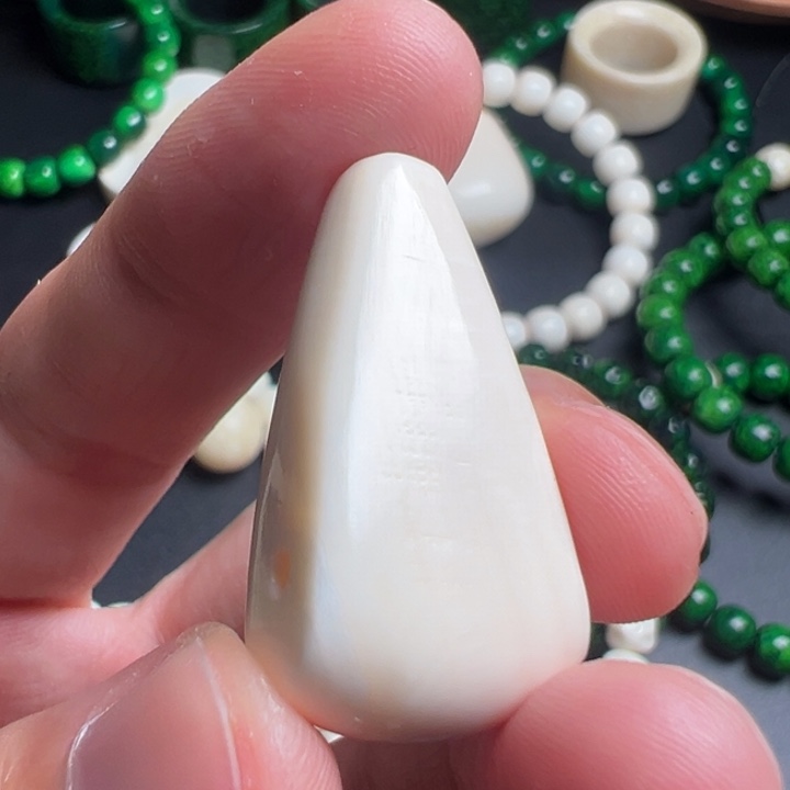 白玉菩提吊坠长毛三通！！！！