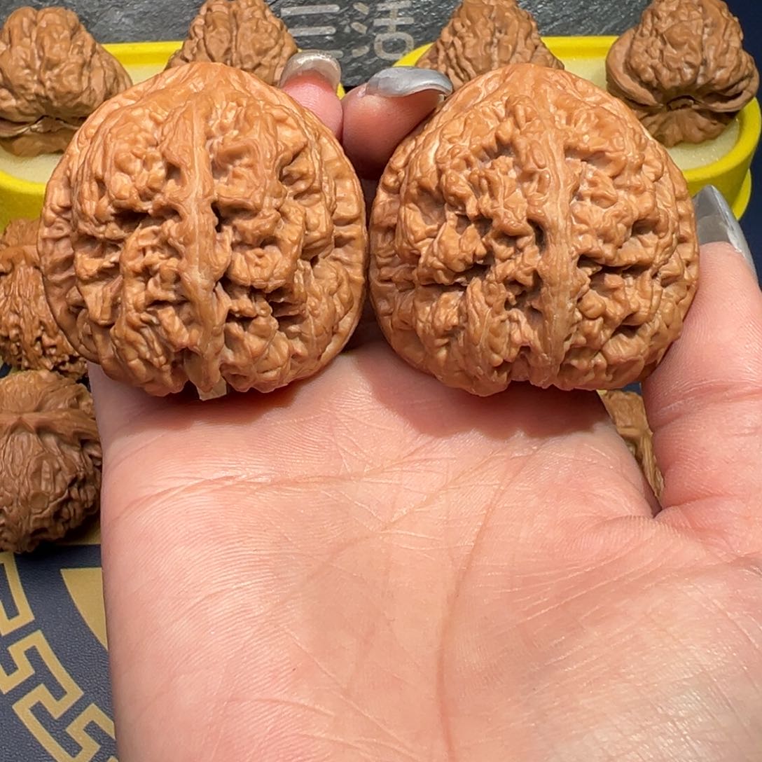 文玩核桃把件大粗筋45