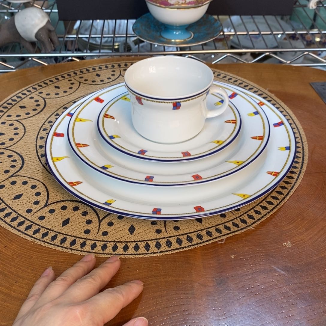 瓷器哈哈哈哈哈哈哈