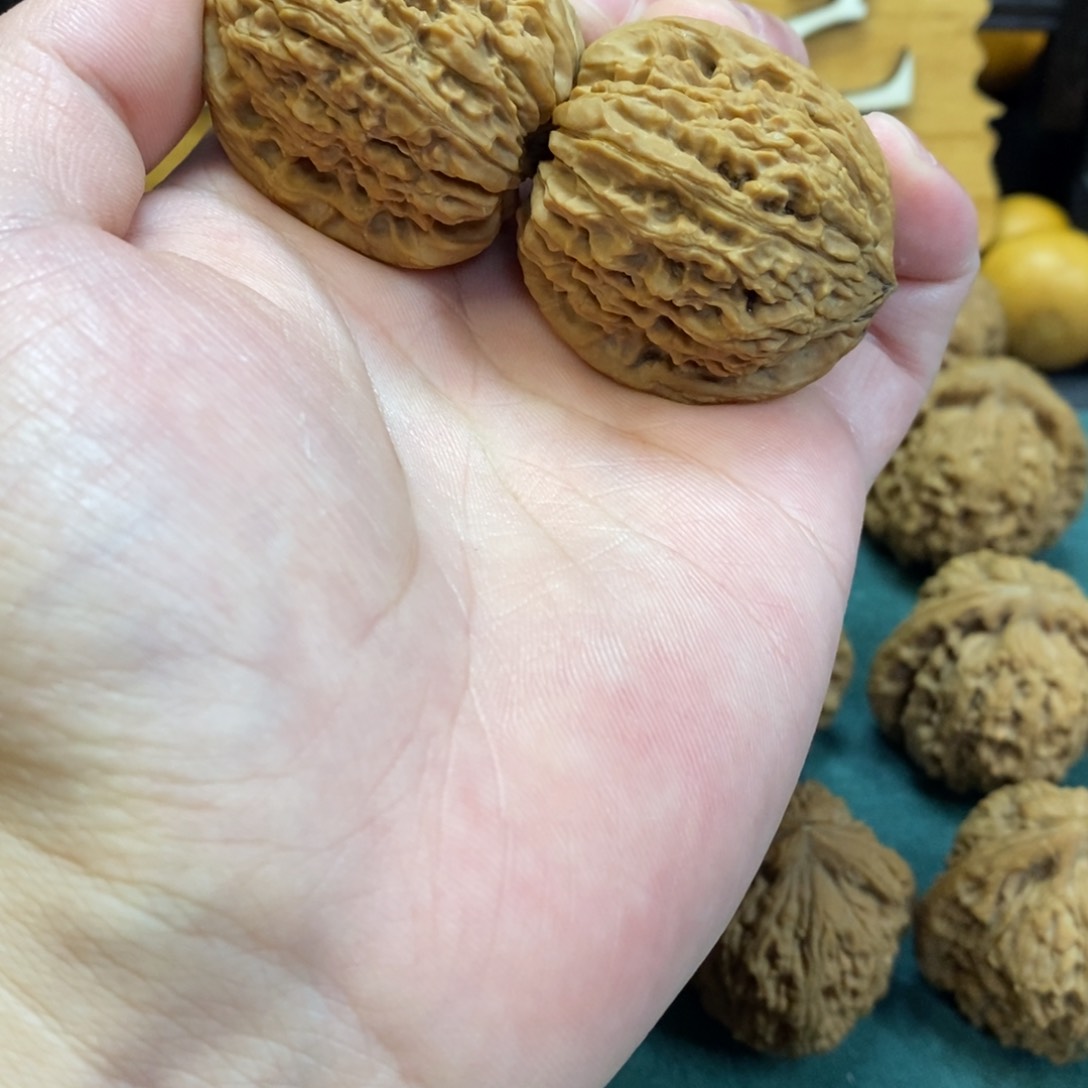 文玩核桃吊坠南疆石36