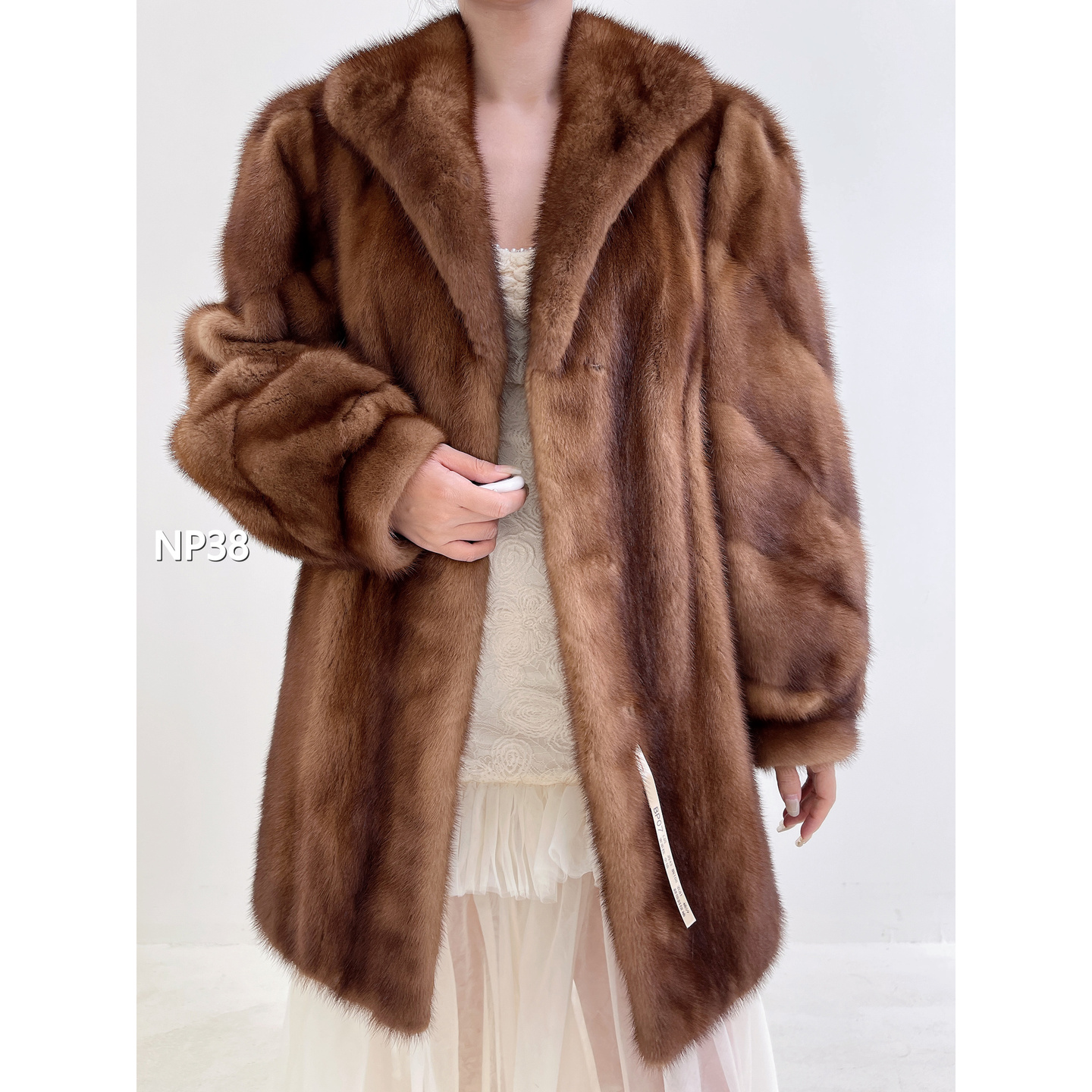 【NP38】L 蜜茶棕中长款整皮水貂大衣（肩43胸108衣81袖59）14038