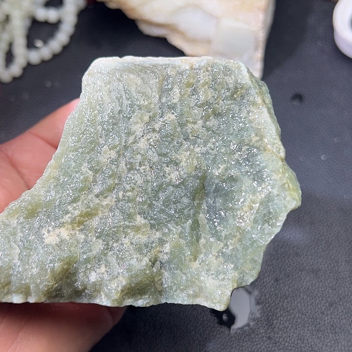 和田玉（糖玉）未镶嵌手镯