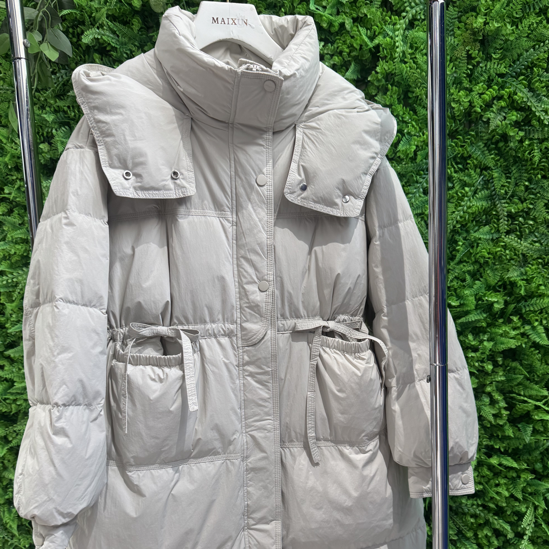 麦寻专柜正品，浅灰色收腰长款羽绒服YRLZQ002