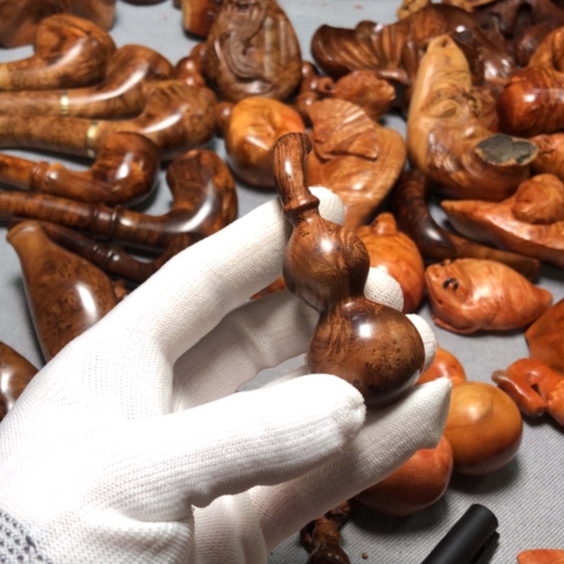 【闪购商品】木麻梨疙瘩火琉璃手把件