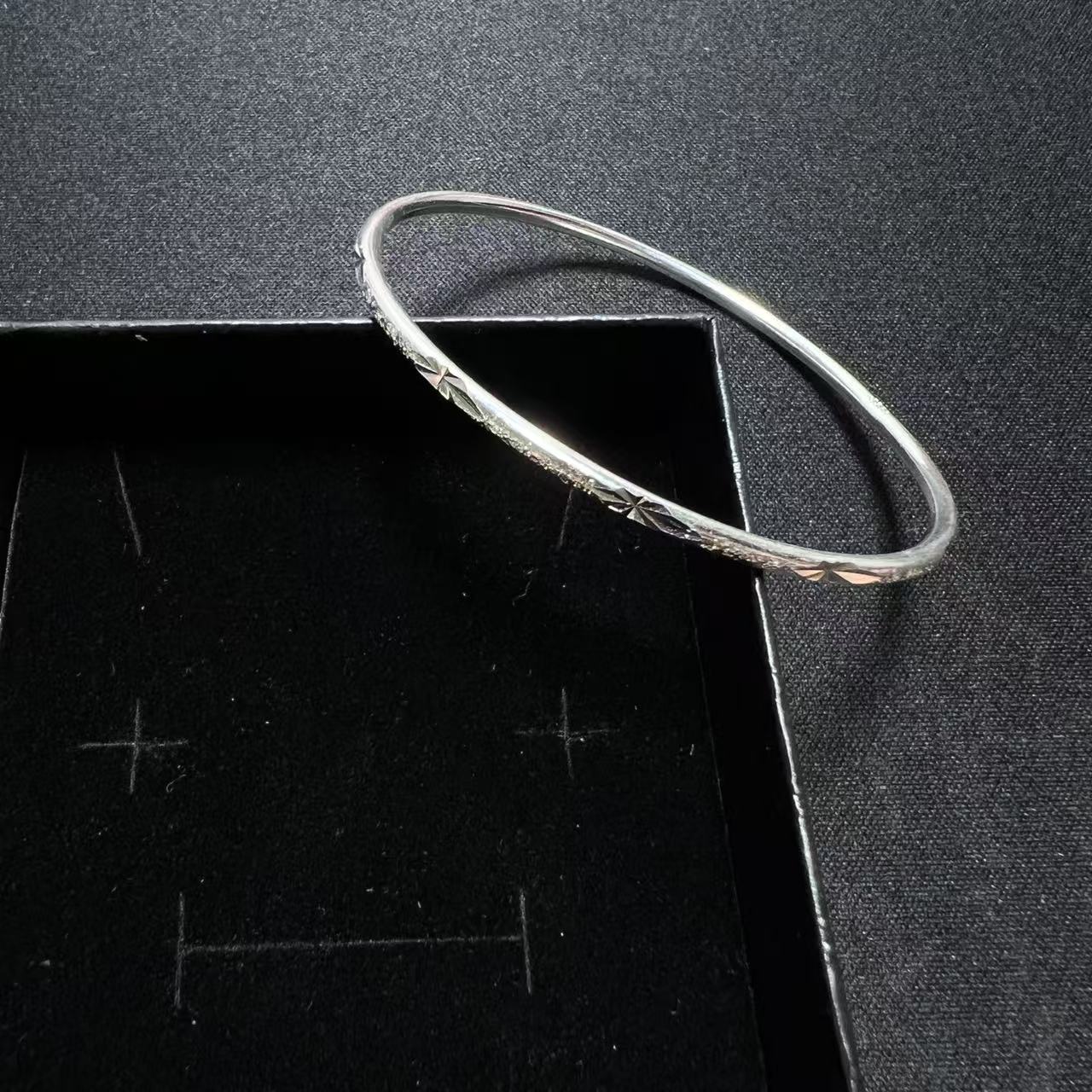 饰饰顺心 冰清玉洁手镯 （无礼盒）-SSSX0008 银色工艺制品